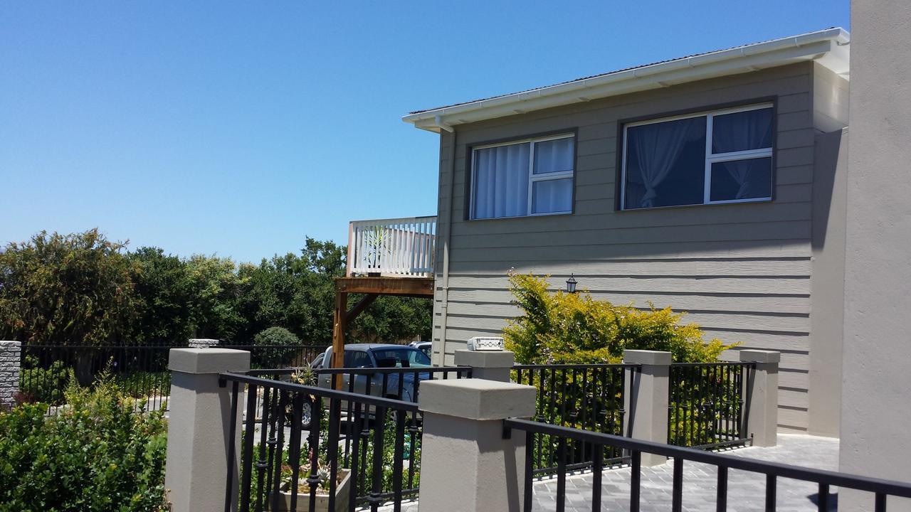 Apartamento 29 Carissa Street Somerset West Exterior foto